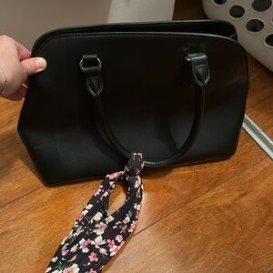 Kelly and Kate Black Purse